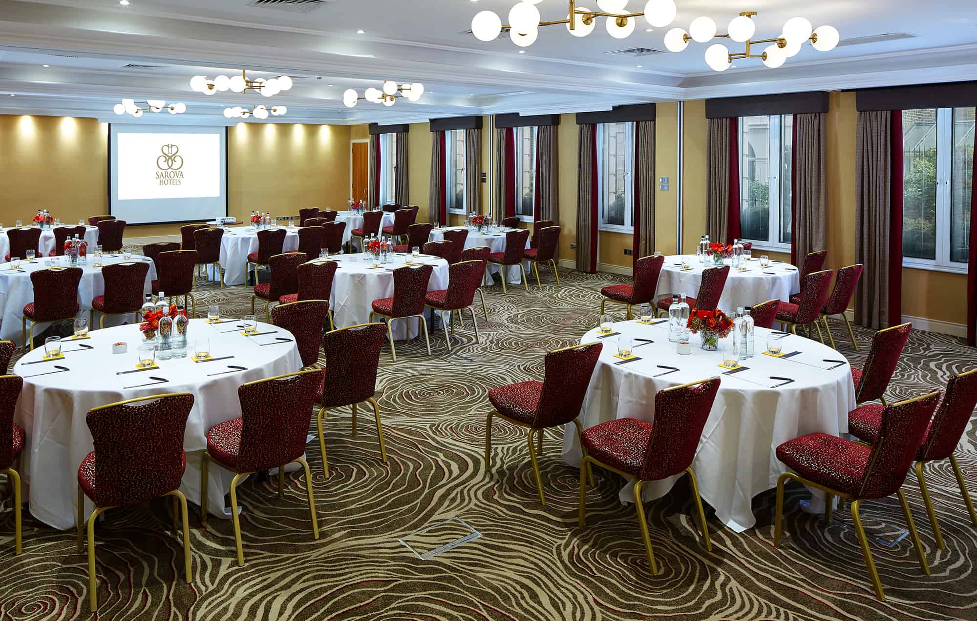 How to Select the Best Hotel Meeting Spaces for Your Next Event