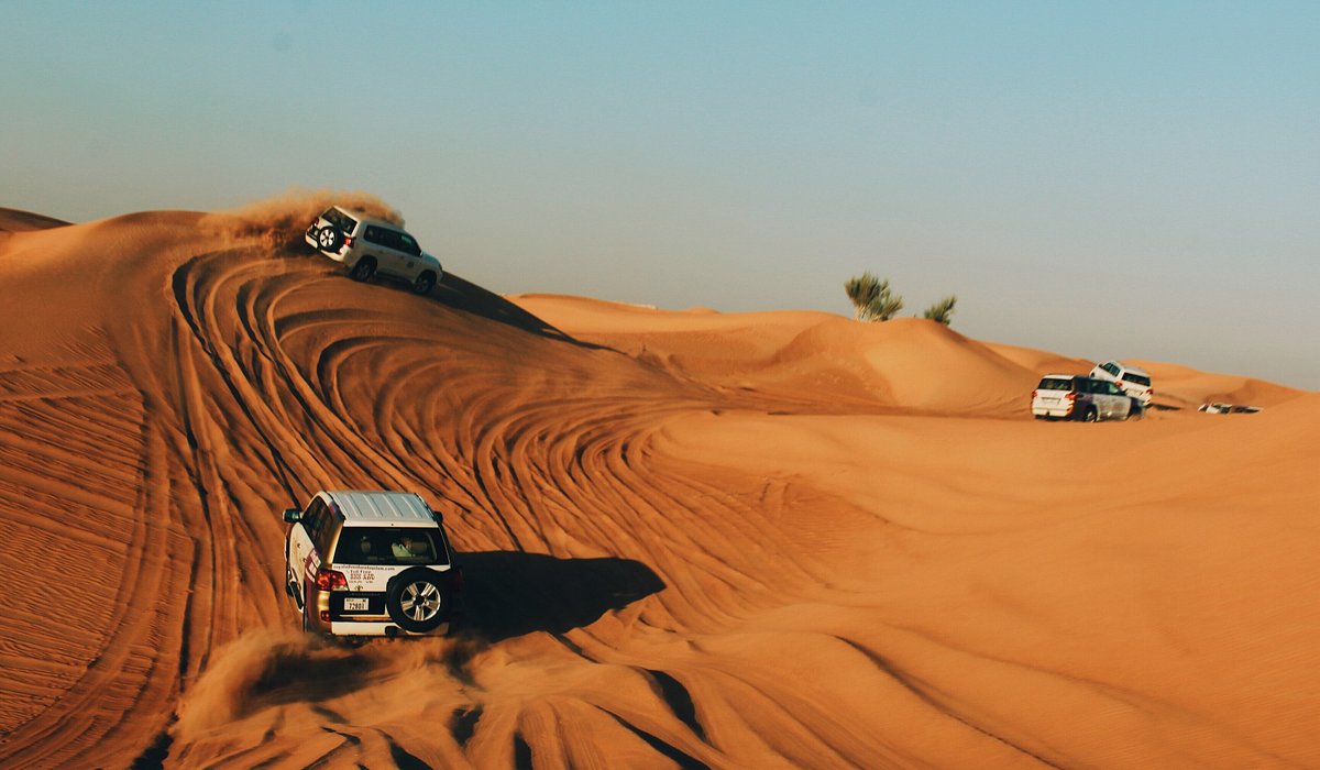 What are the Types of Desert Safaris Available in Dubai?