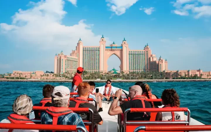 Experience Dubai's Premier Speed Boat Adventures